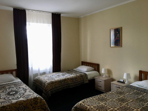 Отель Алекс Хаус