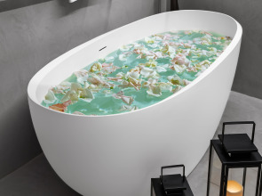 Апартаменты LordlyUp с караоке на  74 этаже