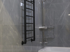 Апартаменты Buroshka Aparts С видом на город и дизайнерским ремонтом