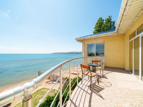 Отель Золотые Пески