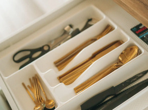 Частный дом с баней и чаном у воды и леса