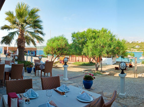 Отель Maya Bistro Beach