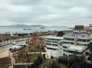 Destiny Marine Deluxe Hotel