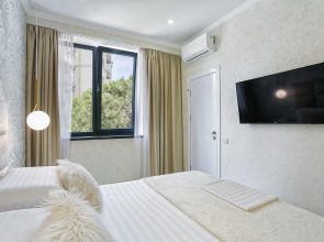 Апартаменты Sky Plaza 2/409