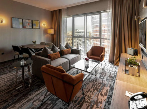 Edge Creekside Hotel