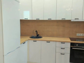 Квартира с Хорошим Ремонтом