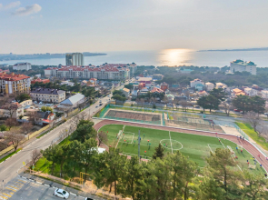 Улучшенные трехкомнатные апартаменты с террасой