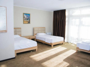 Отель WoodHouse