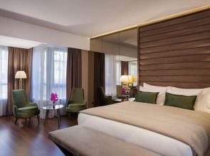 SAINT TEN Hotel, Small Luxury Hotels