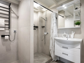 Двухуровневая квартира у реки. Кватро 3/3