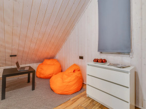 Частный дом загородный с баней на дровах