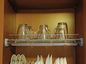 Апартаменты Центр, красивый вид на озеро, 9 этаж, лифт