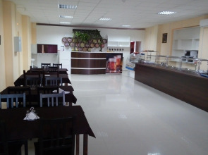 Отель Адель