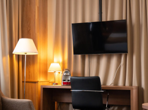 Отель Central City