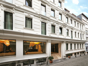 Great Fortune Hotel & Spa