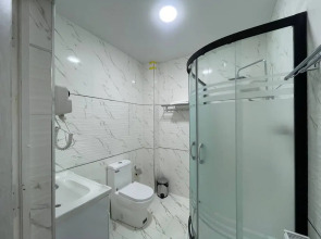 Отель Anor Qala