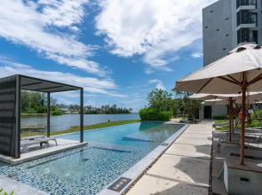 Апартаменты 2 спальни с видом на озеро в шаге от моря