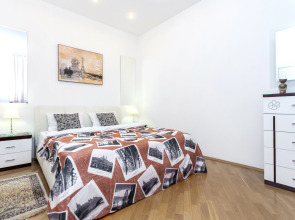 Апартаменты на Карла Маркса 8