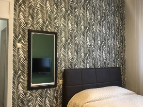 Апартаменты на Сенной