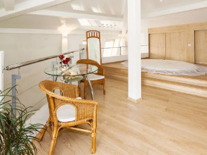 Апартаменты Роскошный Пентхаус на Взлетке