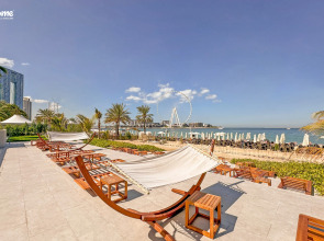 Апартаменты Bnbmehomes Marina Gem 5 min walk to Flying Cup - 2503