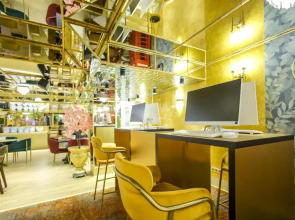 Отель Carat Yerevan