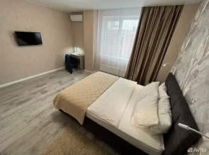 Апартаменты Квартира в центре города Пархоменко 8 а