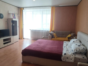 Квартира Чистая и Уютная с Новым Ремонтом и Хорошей Локацией в Городе