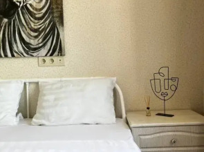 Апартаменты Sunny Days Apartment Оранж Парк 2