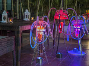 Курортный отель The District Boracay