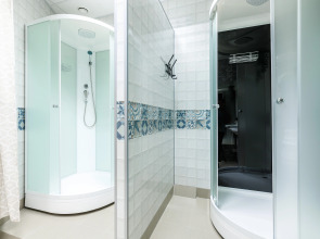 Хостел История