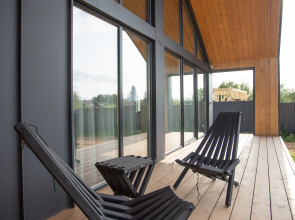 Частный дом Барнхауз у озера