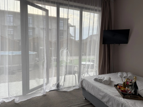 Отель SANDRO&MILANII