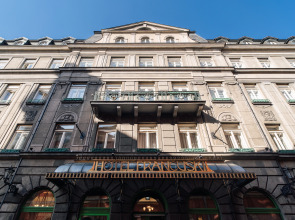 Отель H15 Francuski Hotel