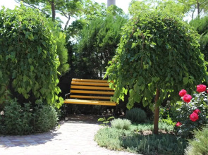 Отель Экватор