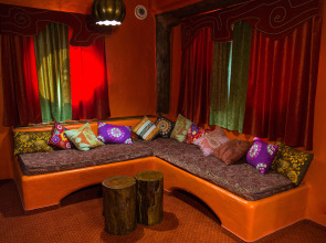 Отель Luxury House