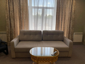 Отель Сафари