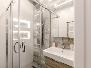 Апартаменты «Оливия» Ирины Савельевой - В парке у долины роз и красного солнышка