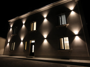 Отель Louvre Home