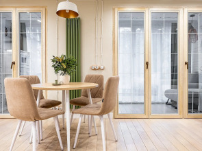 Апартаменты в Центре на Невзоровых 7 Сова-Дом