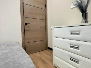 Апартаменты Дизайнерская евротрёшка