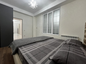 Квартира уютная с новым ремонтов Кав57