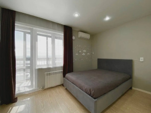 Апартаменты в Центре Города  на Высоком Этаже