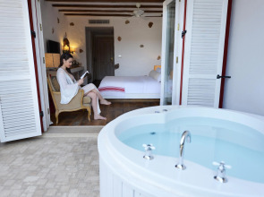 Отель Unique Boutique Class-Adults Only