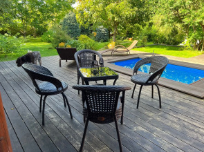 Вилла Ларсон