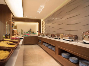 Отель Souq Al Wakra Qatar by Tivoli