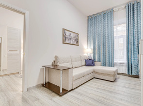 Апартаменты 2 ком в центре города на Набережной Грибоедова 68