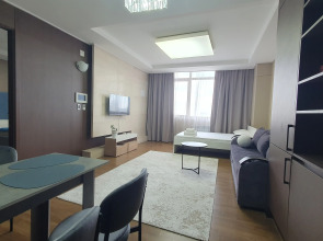 Апартаменты Luxury возле посольства США 14й этаж с шикарным видом на Мечеть Хазрет Султан