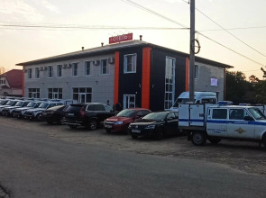 Отель  Ленинградская