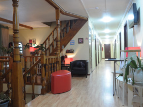 Отель Лакада